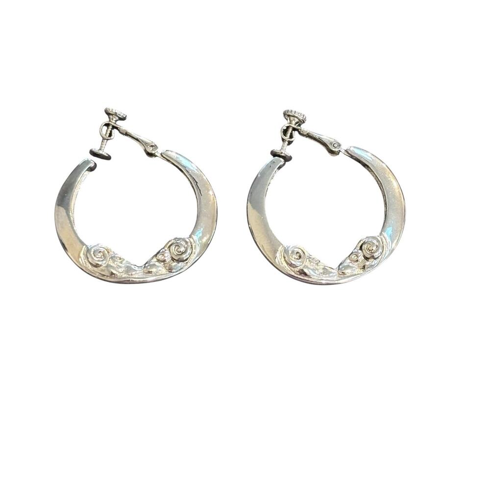 Vintage 60s Goldette Silver Tone Hoop Earrings Screw Back Rosette Floral Design